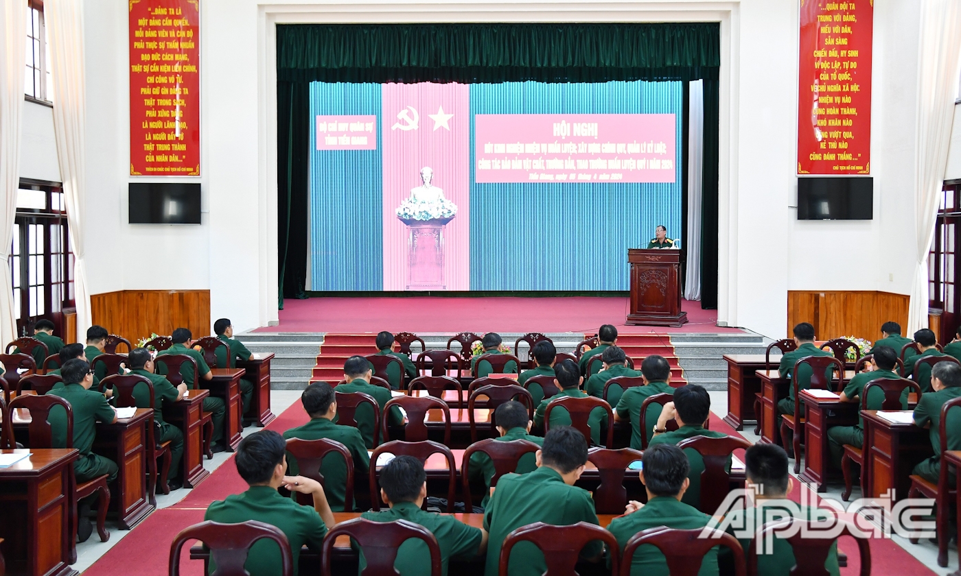 Quang cảnh hội nghị.