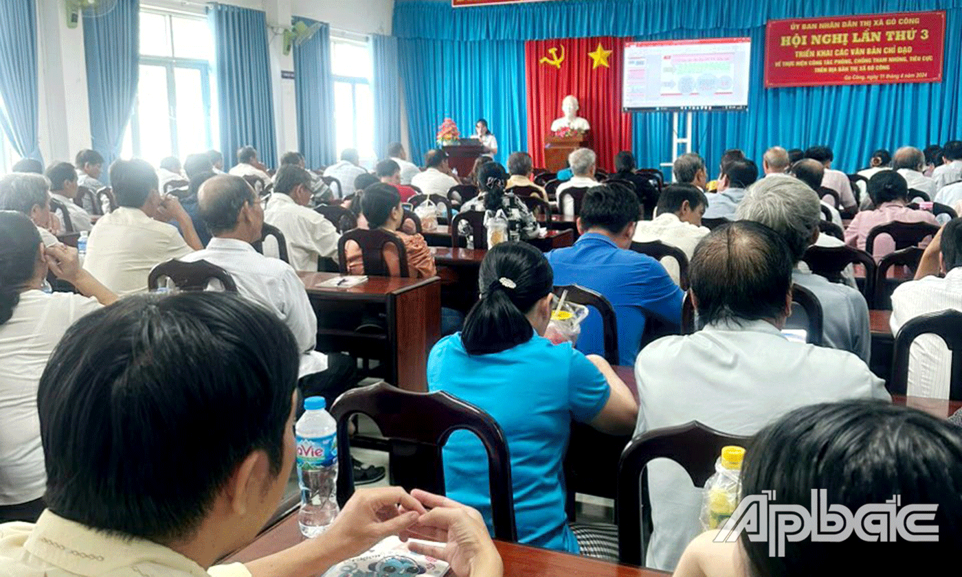 Quang cảnh hội nghị.
