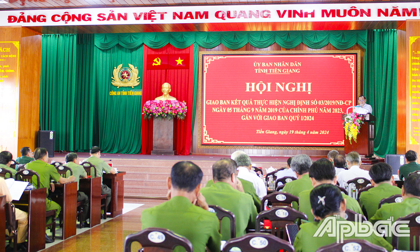 Quang cảnh hội nghị. 