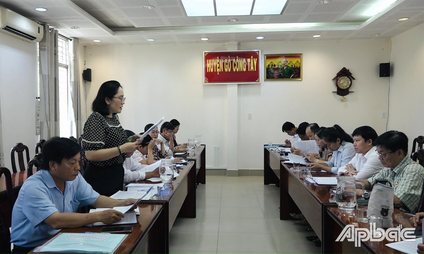 Đoàn giám sát làm việc tại huyện Gò Công Tây