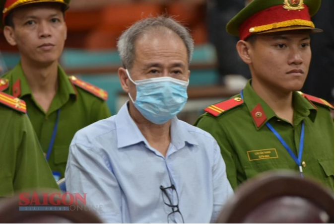 Bị cáo Nguyễn Văn Hưng tại tòa chiều 11-4. Ảnh: CAO THĂNG