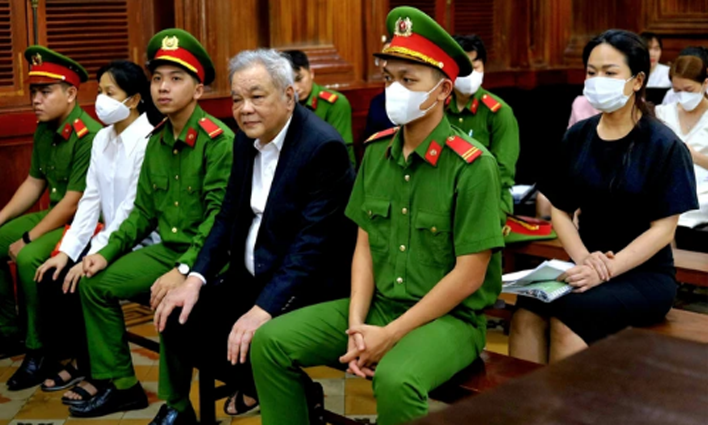 Các bị cáo tại tòa.