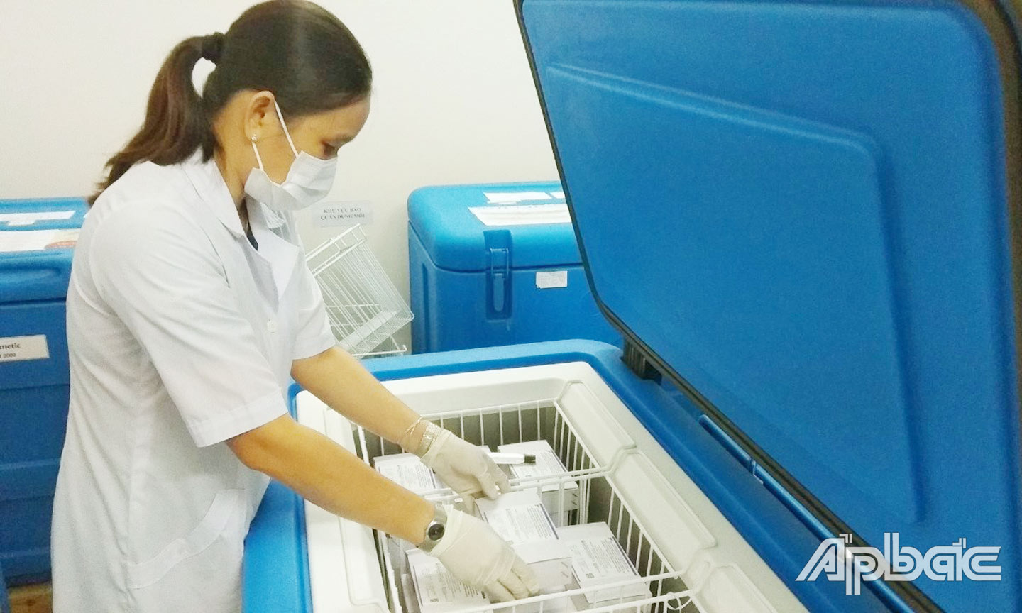 Vắc xin SII tại CDC sẵn sàng phân phối cho các TTYT trên địa bàn tỉnh