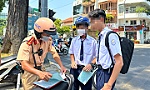 Giao xe gắn máy cho trẻ vị thành niên sử dụng: Sai lầm của cha mẹ