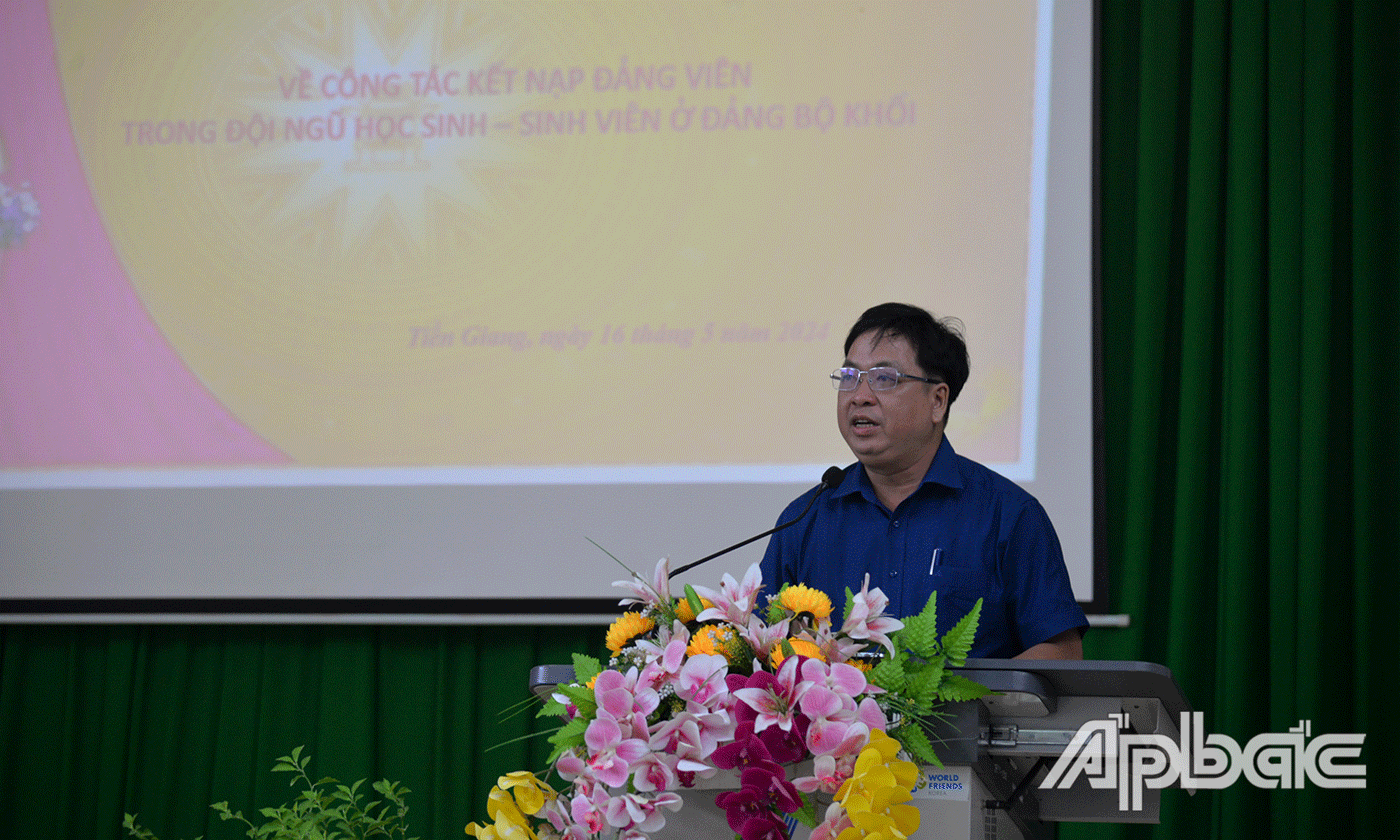 Đại biểu phát biểu tại hội nghị.