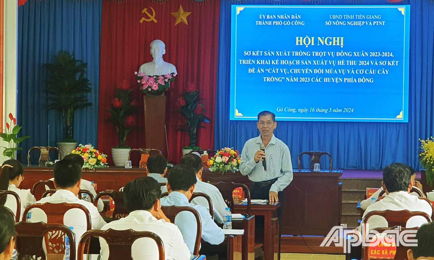 Đồng chí Nguyễn Văn Mẫn phát biểu tại Hội nghị.