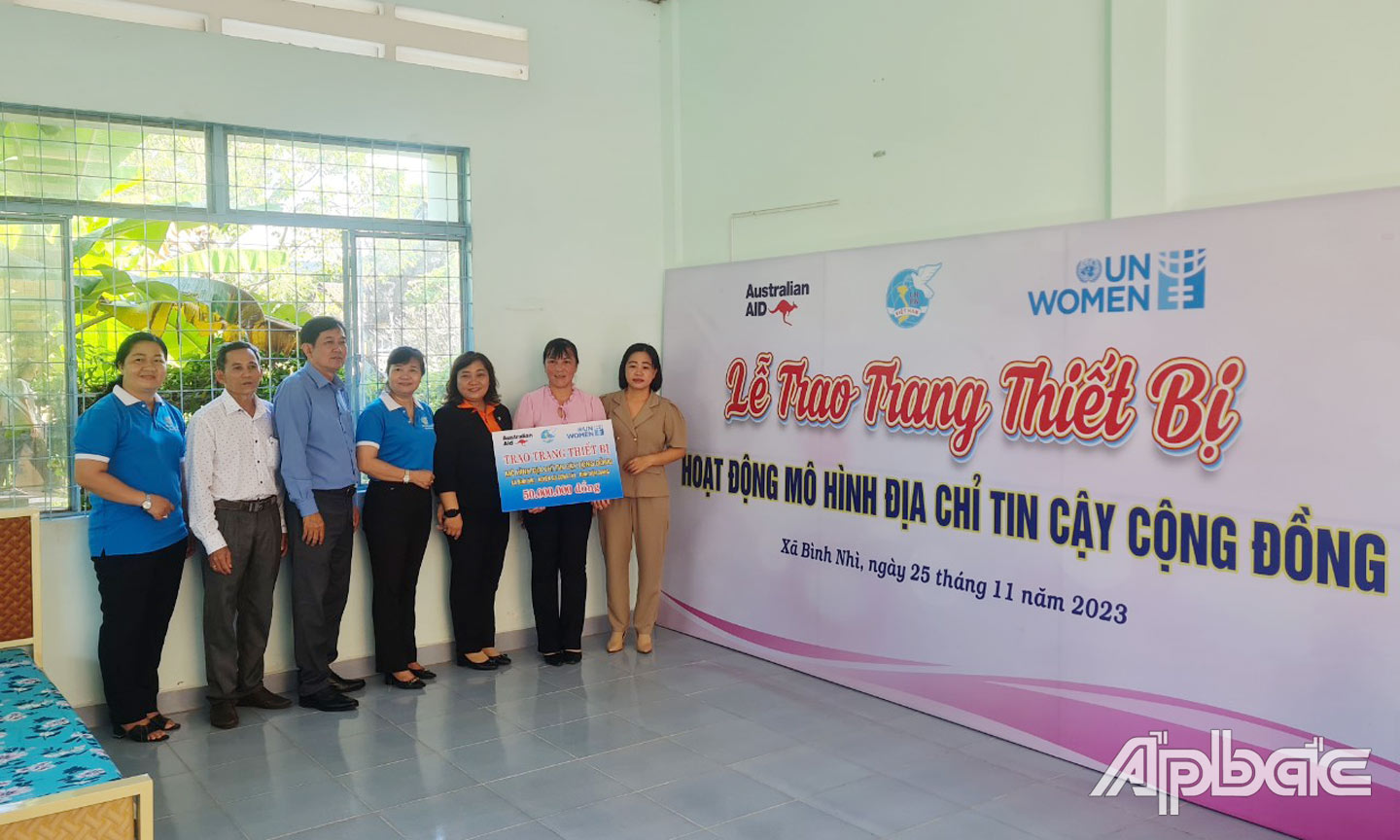 Mô hình “Địa chỉ tin cậy tại cộng đồng” tại xã Bình Nhì.