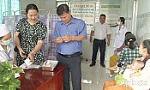 Kiểm tra, giám sát tiêm chủng mở rộng tại huyện Gò Công Tây