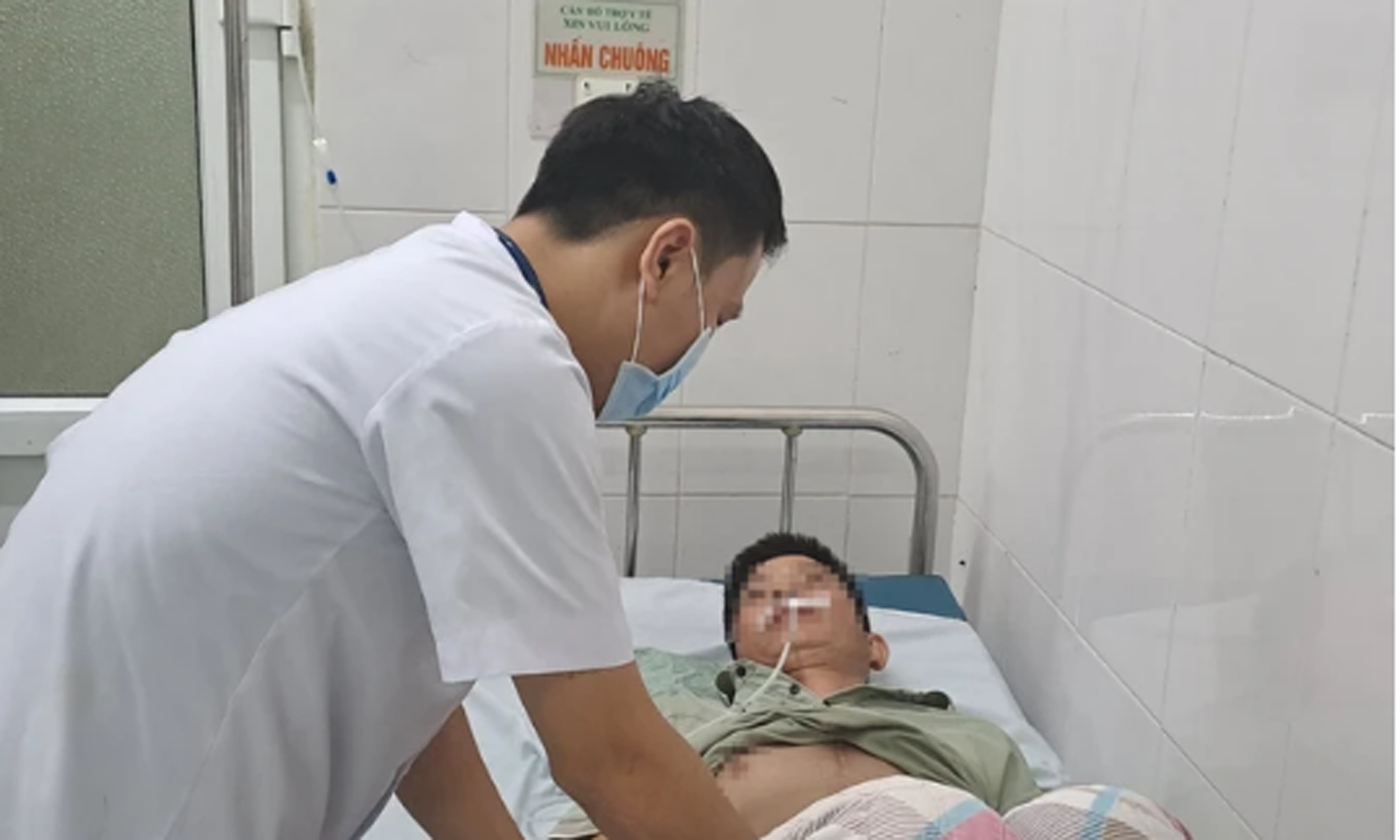 Một trường hợp bị ngộ độc nấm ở Lào Cai.