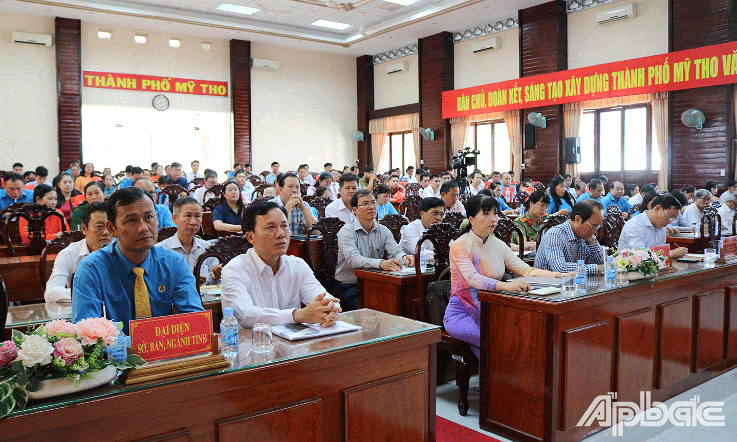 Đại biểu tham dự Hội nghị