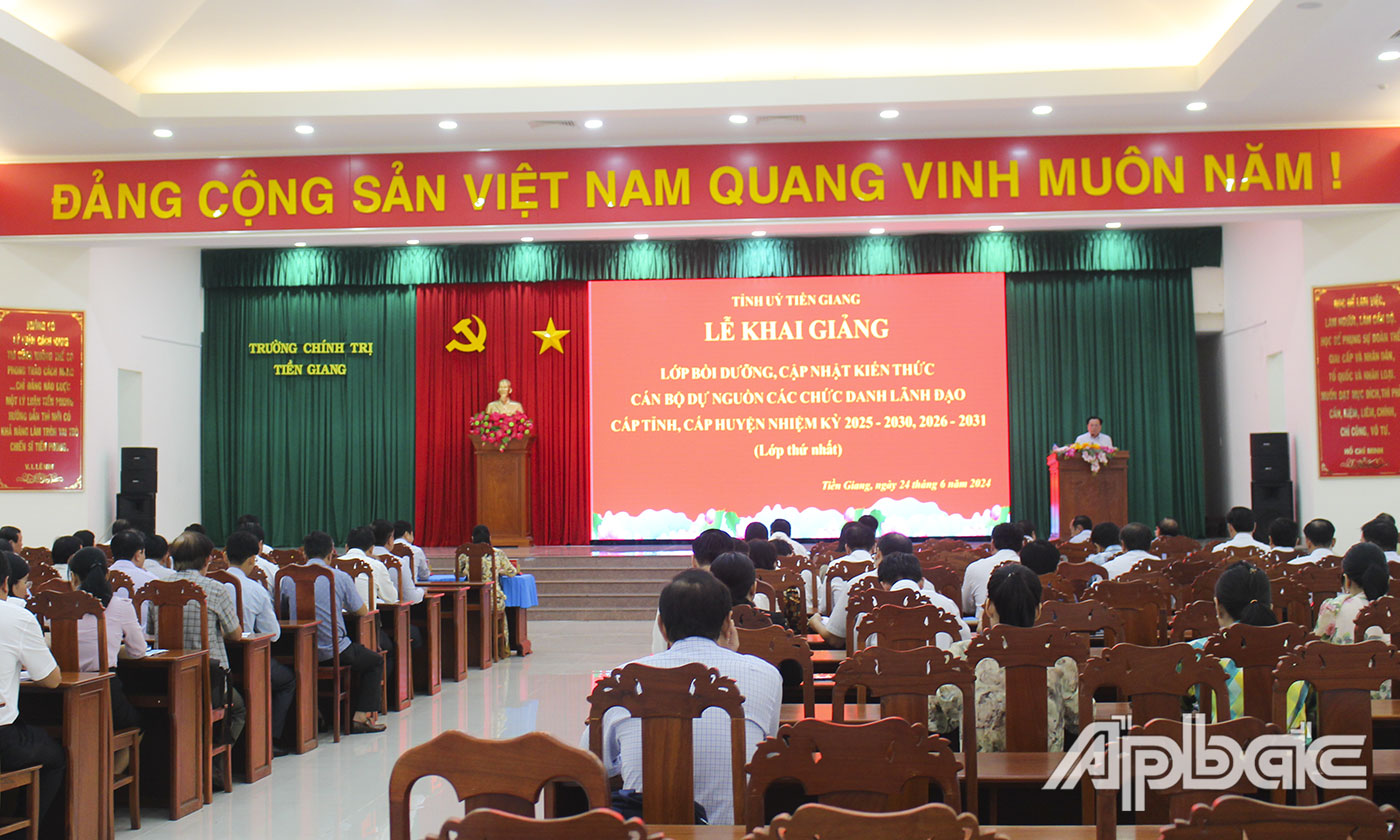 Quang cảnh buổi lễ.