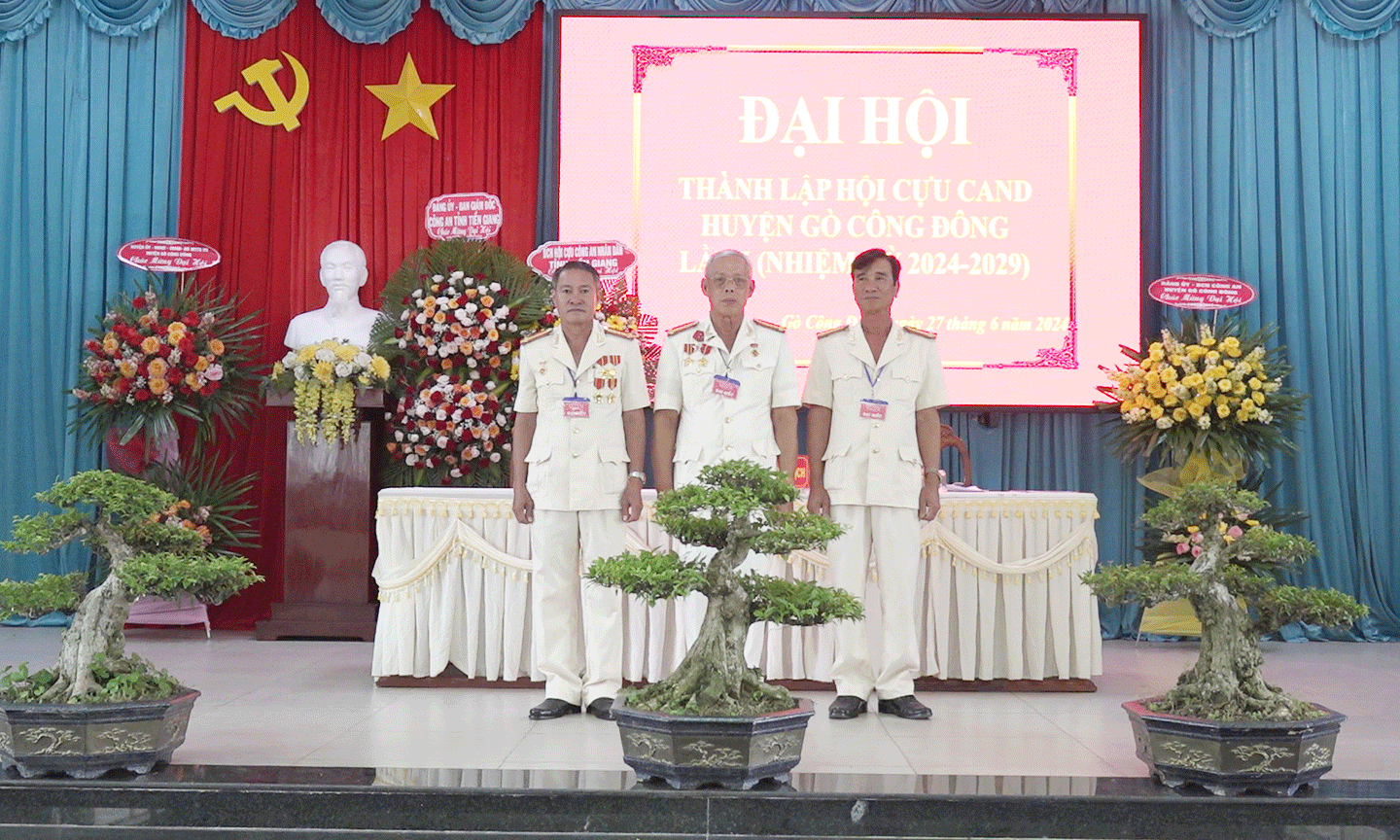 Ban Thường vụ Hội Cựu CAND huyện Gò Công Đông, nhiệm kỳ I (2024-2029) ra mắt đại hội