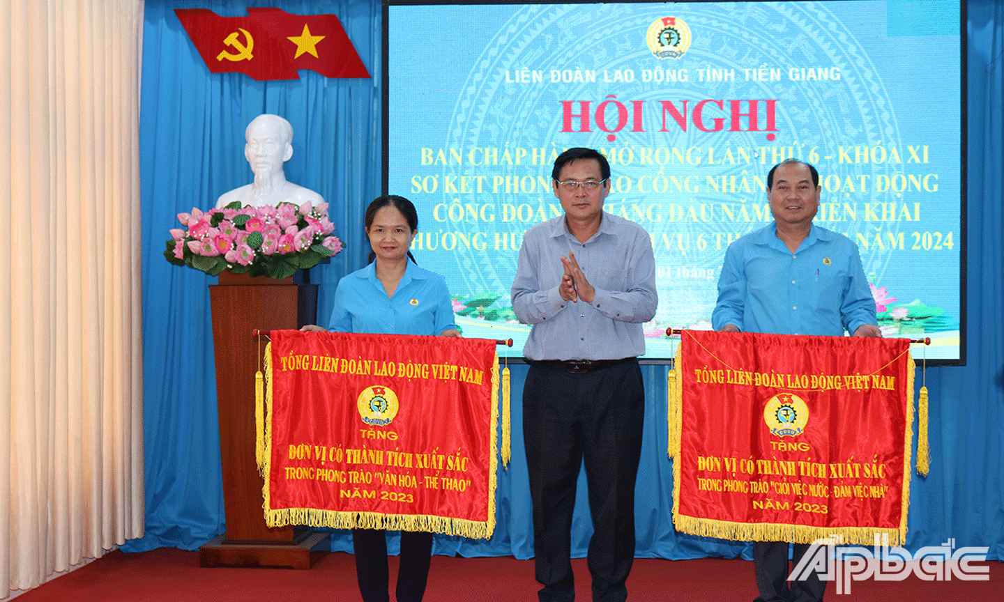 Đồng chí Đỗ Tấn Hùng, Ủy viên Ban Thường vụ, Trưởng Ban Dân vận Tỉnh ủy Tiền Giang. 