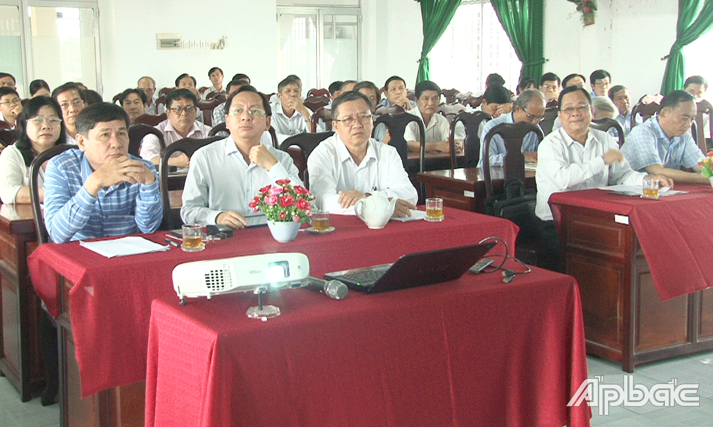 Quang cảnh Hội nghị tại Trung tâm Y tế Châu Thành.