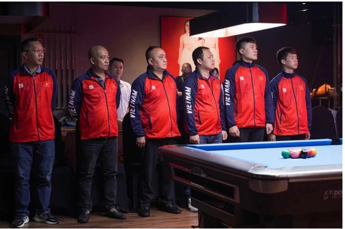 Liên đoàn billiards châu Á vừa gởi văn bản tới Liên đoàn billiards & snooker Việt Nam (VBSF) để thông báo chúng ta bị cấm tham gia các hoạt động, giải đấu của châu Á và quốc tế trong 6 tháng.