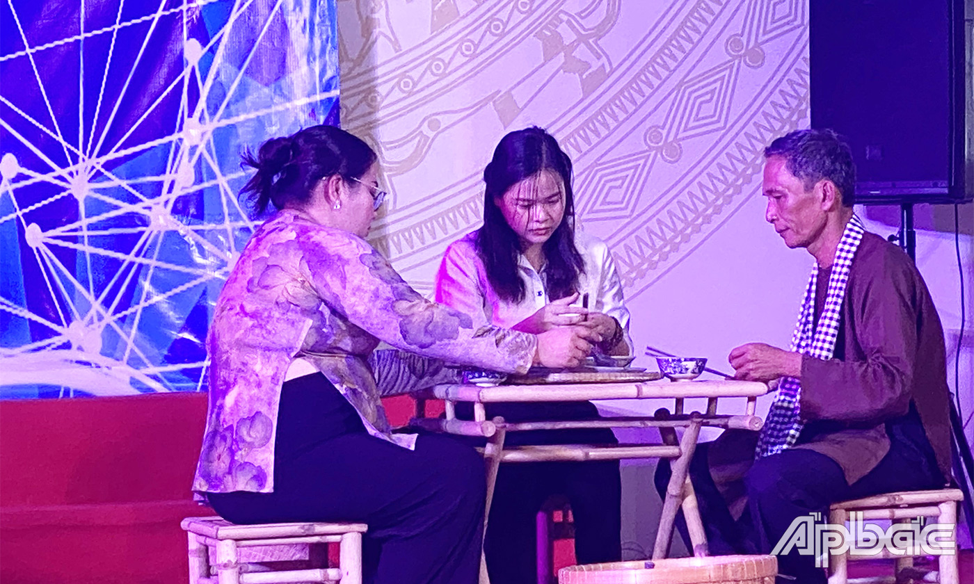 Văn nghệ chào mừng