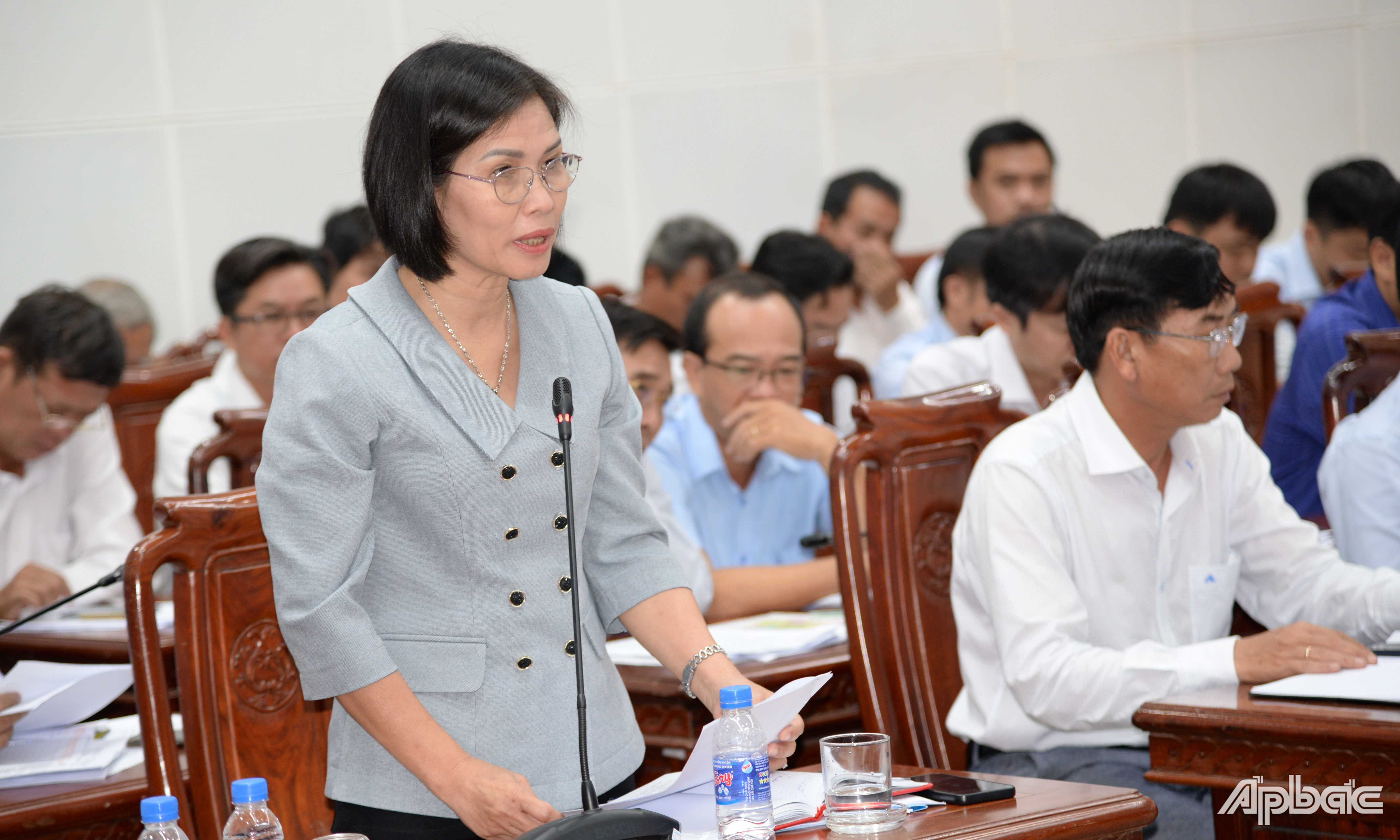 Các địa phương báo cáo tình hình thực hiện đầu tư công trong những tháng đầu năm.