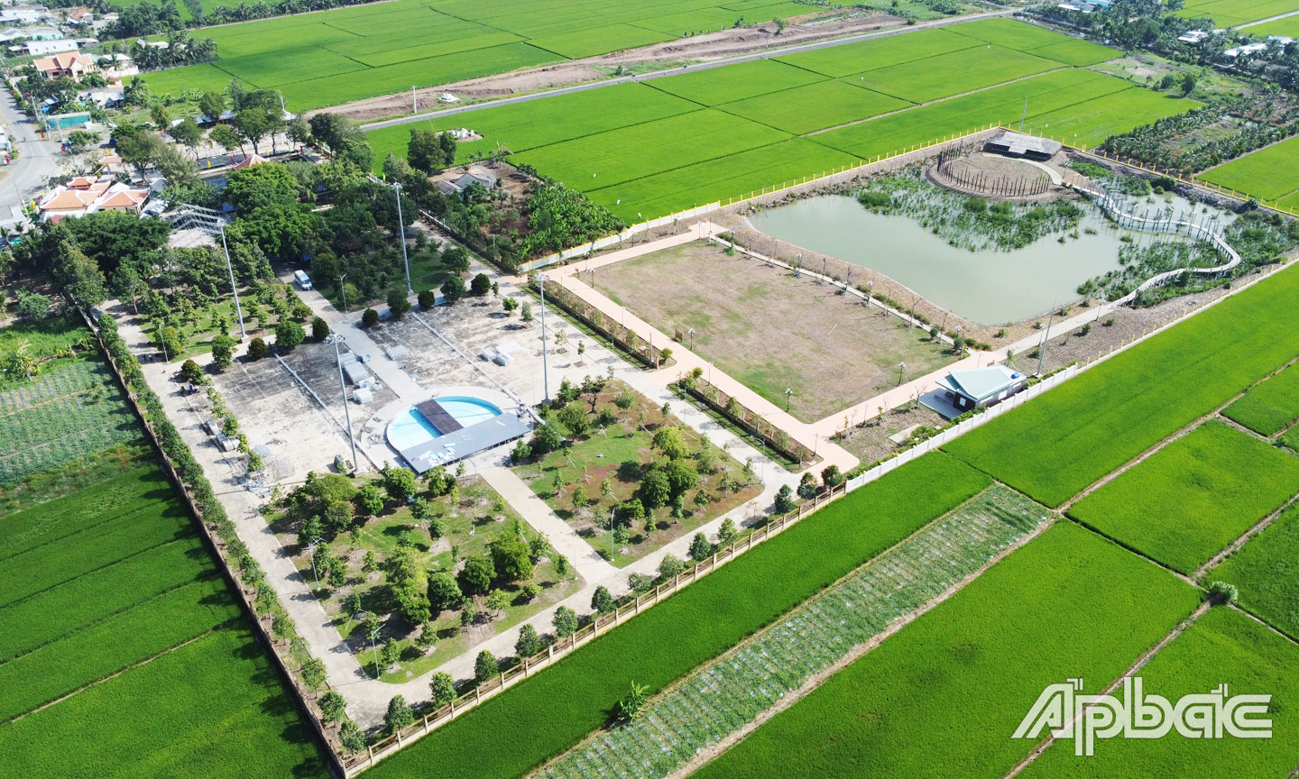 Di tích Đám lá tối trời được phục dựng tại khu vực Đền thờ AHDT Trương Định (xã Gia Thuận, huyện Gò Công Đông).				                                                                                             Ảnh: MINH THÀNH