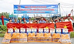 Cảnh sát biển đồng hành với ngư dân huyện Gò Công Đông