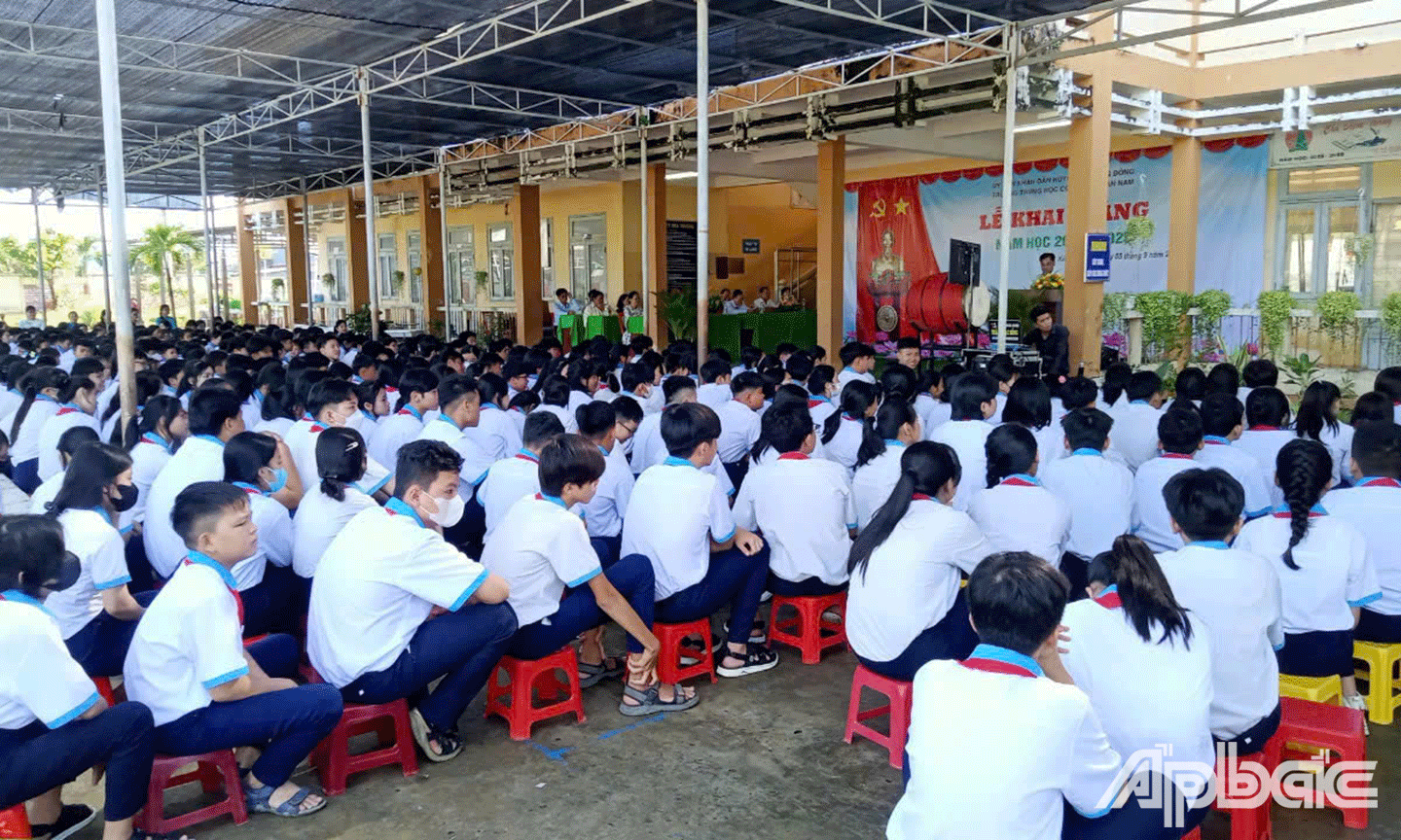 Quang cảnh lễ khai giảng