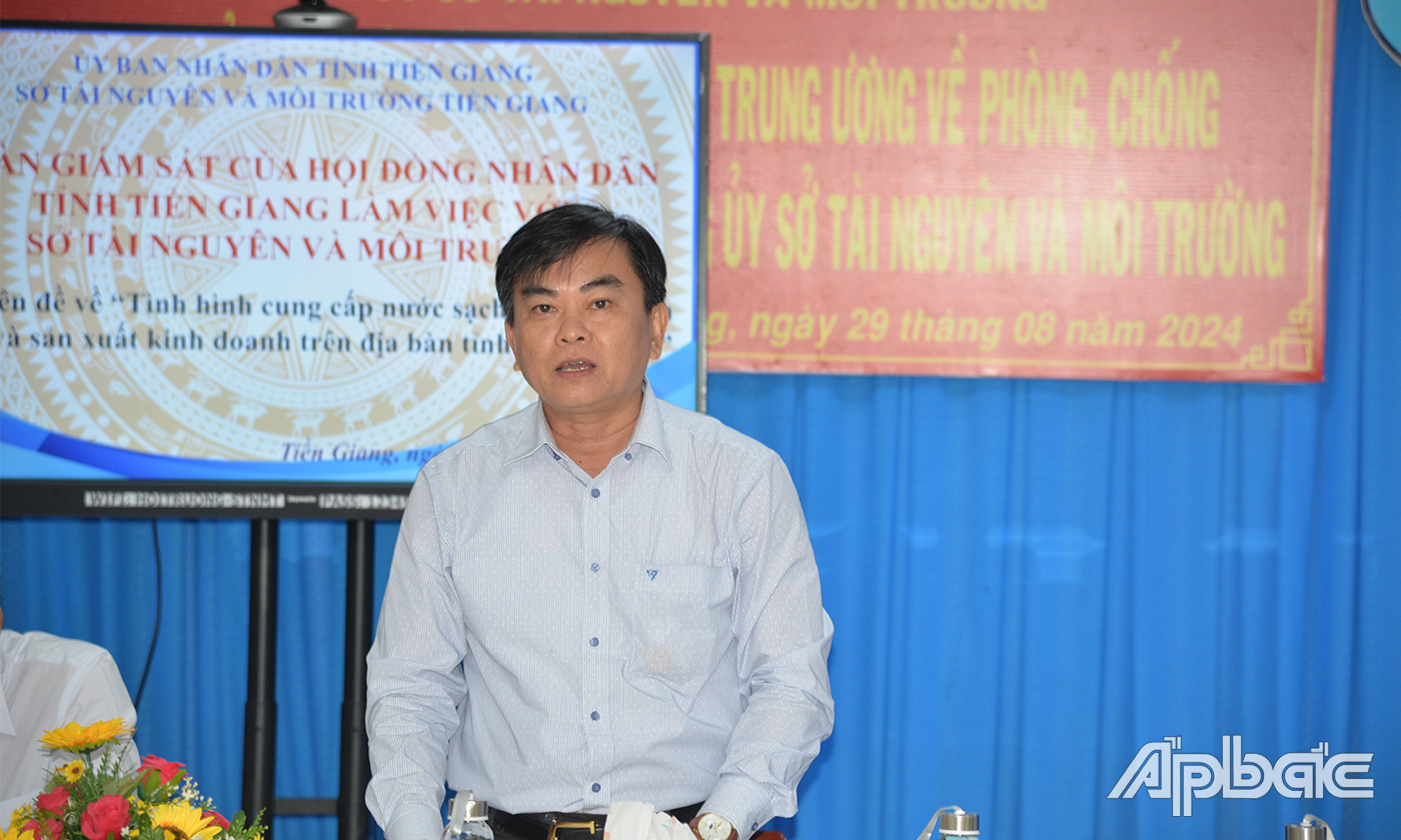 Lãnh đạo Sở Tài nguyên - Môi trường phát biểu tại buổi làm việc
