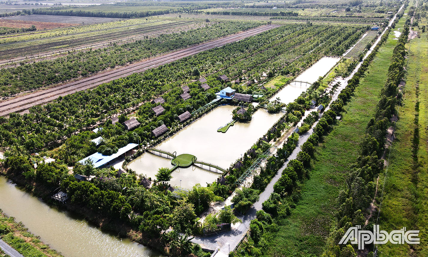 Khu du lịch sinh thái Trung Kiên phù hợp cho du khách yêu thiên nhiên.                                                                                                                                             Ảnh: Thức - Thắng