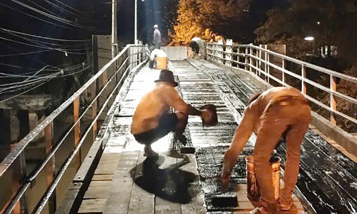 Thi công xuyên đêm trên cầu Công Dân.