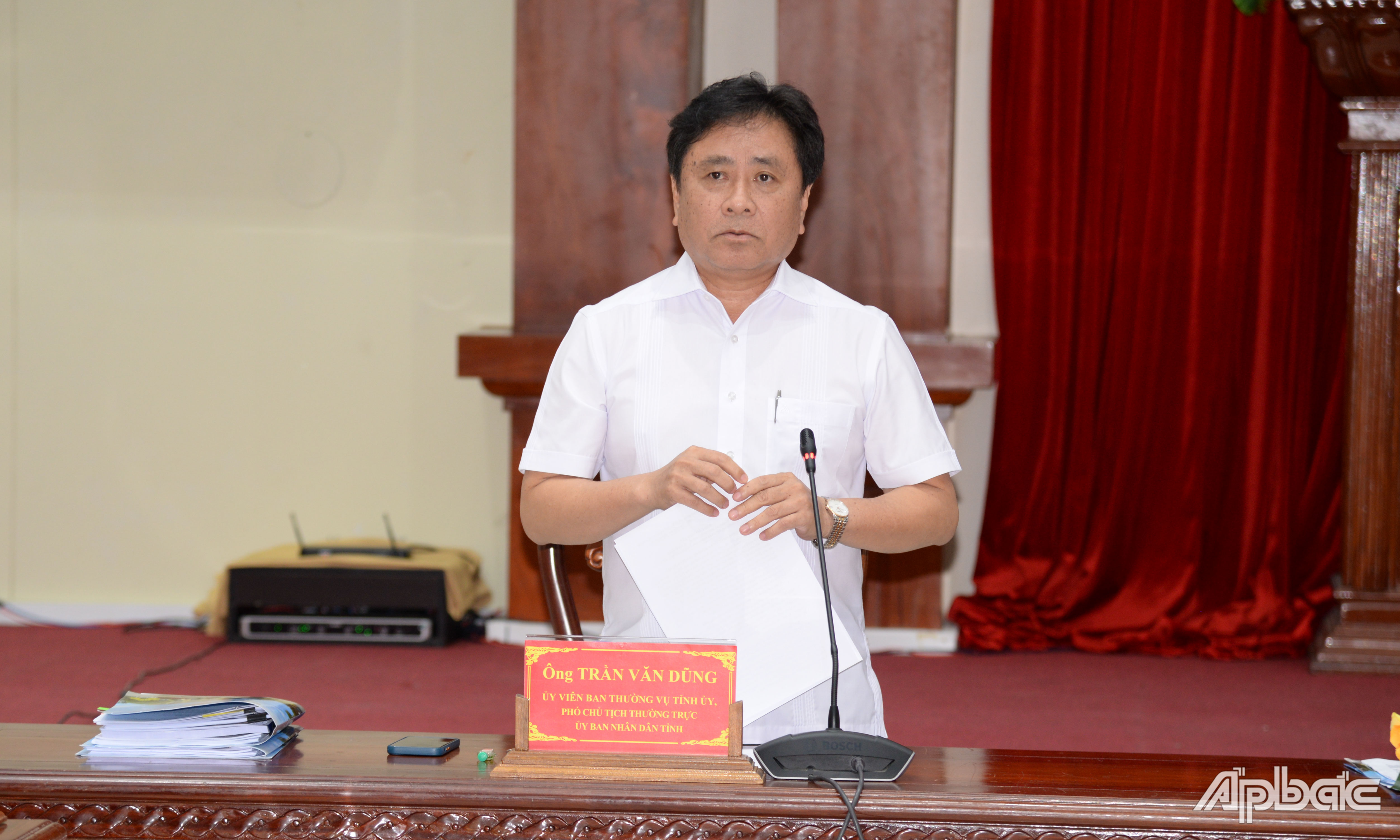 Đồng chí Trần Văn Dũng phát biểu tại hội nghị.