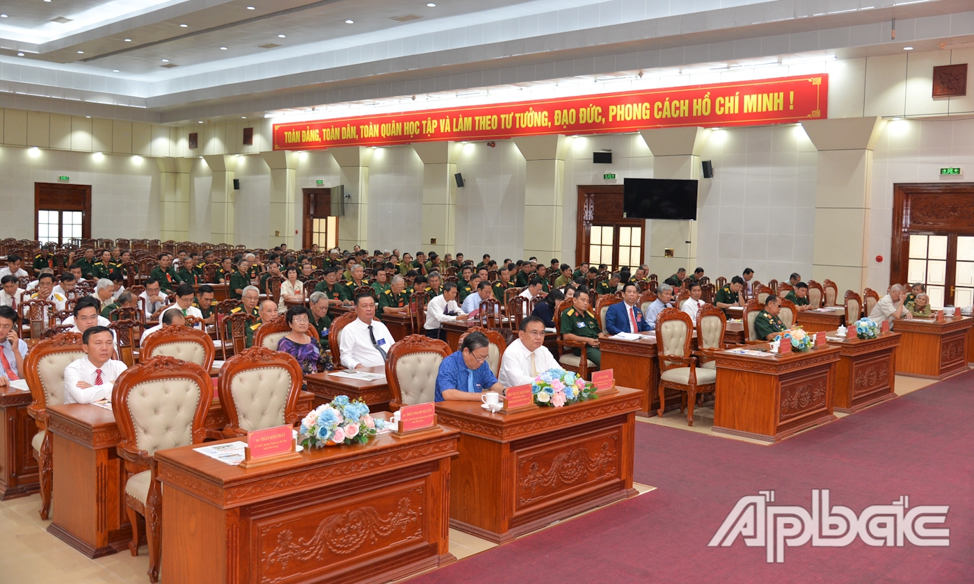 Đại biểu dự Đại hội thi đua “CCB gương mẫu”.