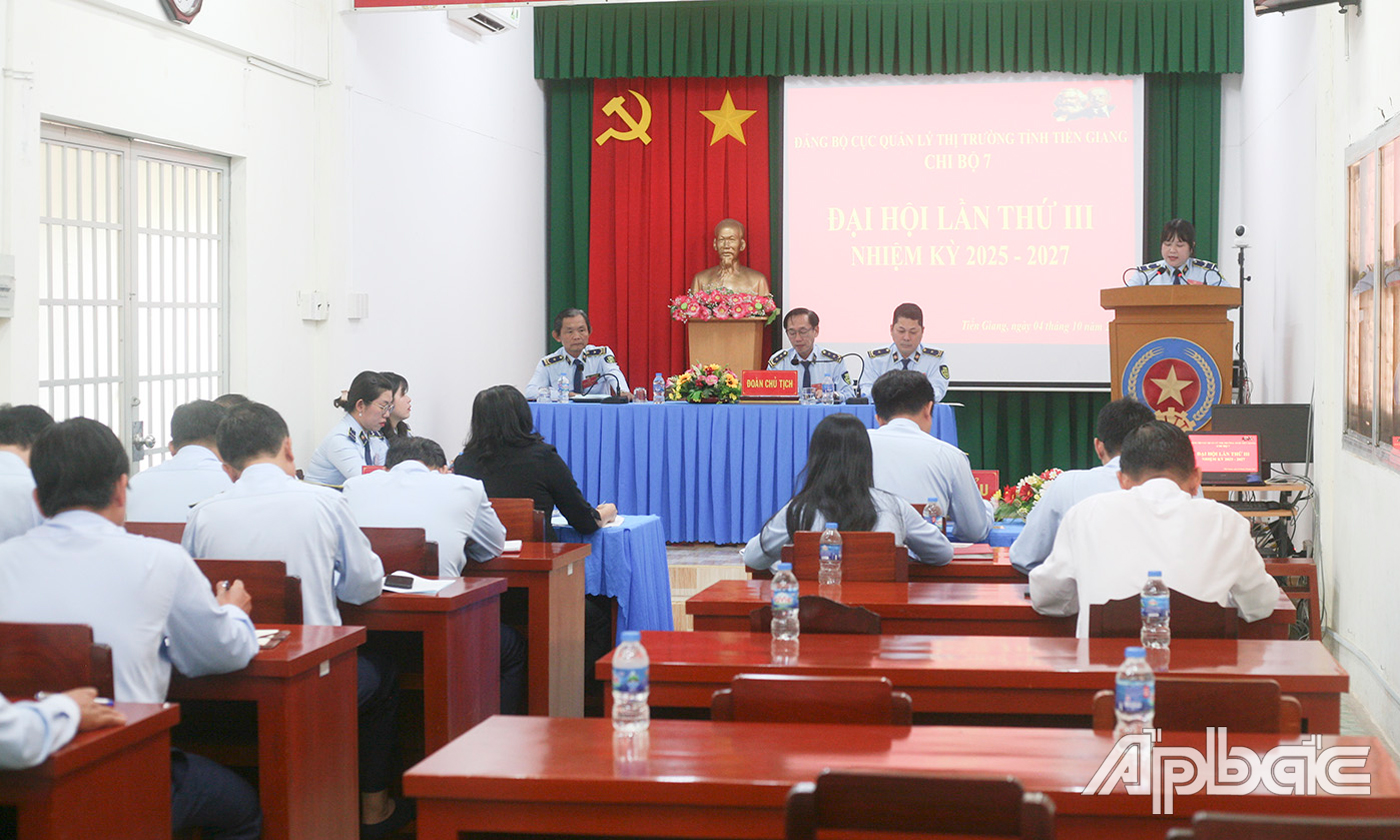 Quang cảnh đại hội.