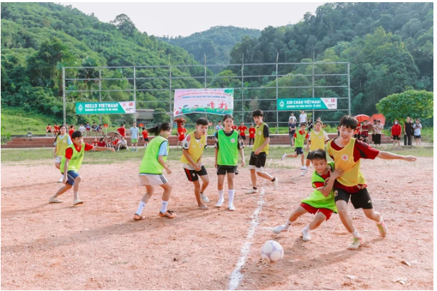 Bóng đá cộng đồng, bóng đá trẻ Việt Nam được AFC vinh danh.