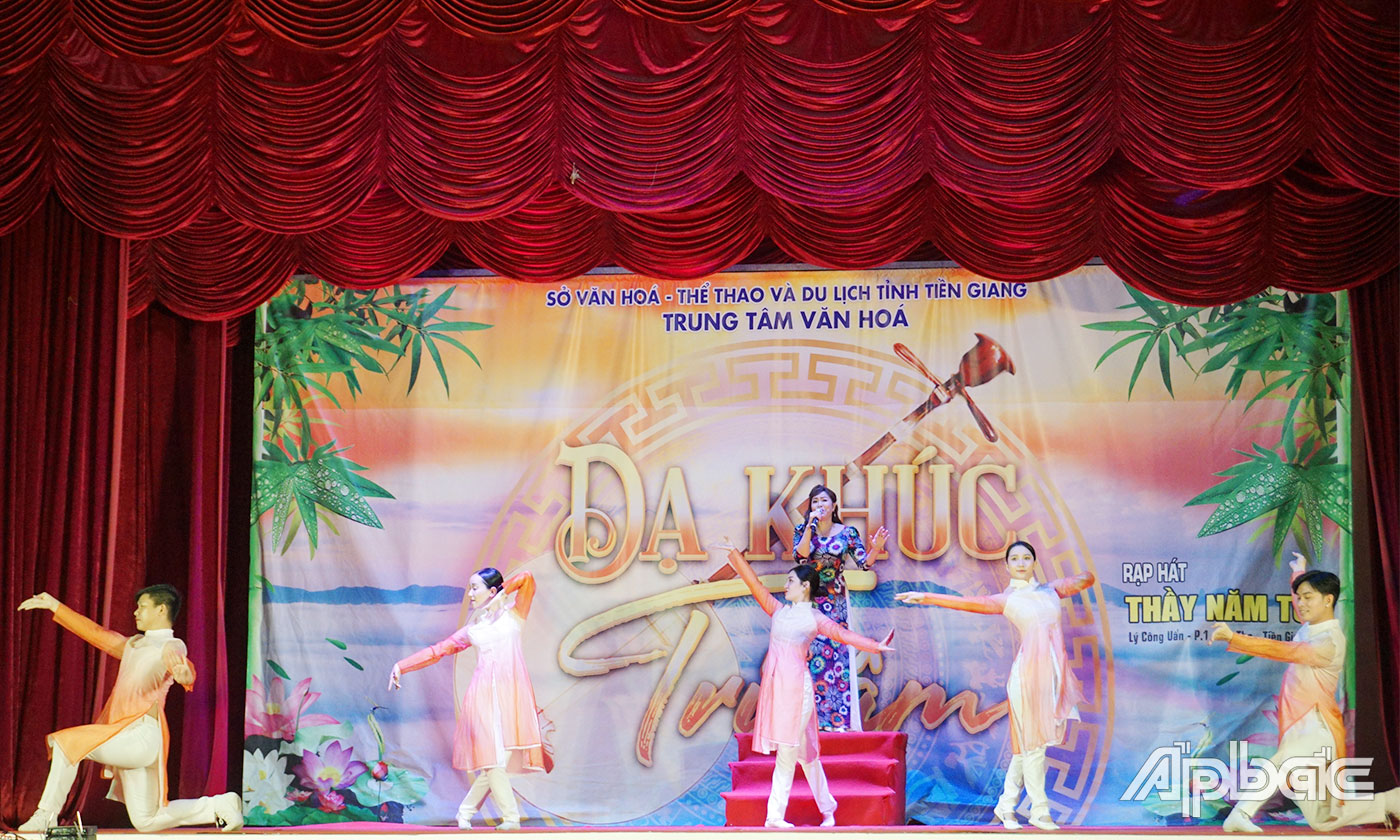 Bài ca Thương hoài hai tiếng cải lương