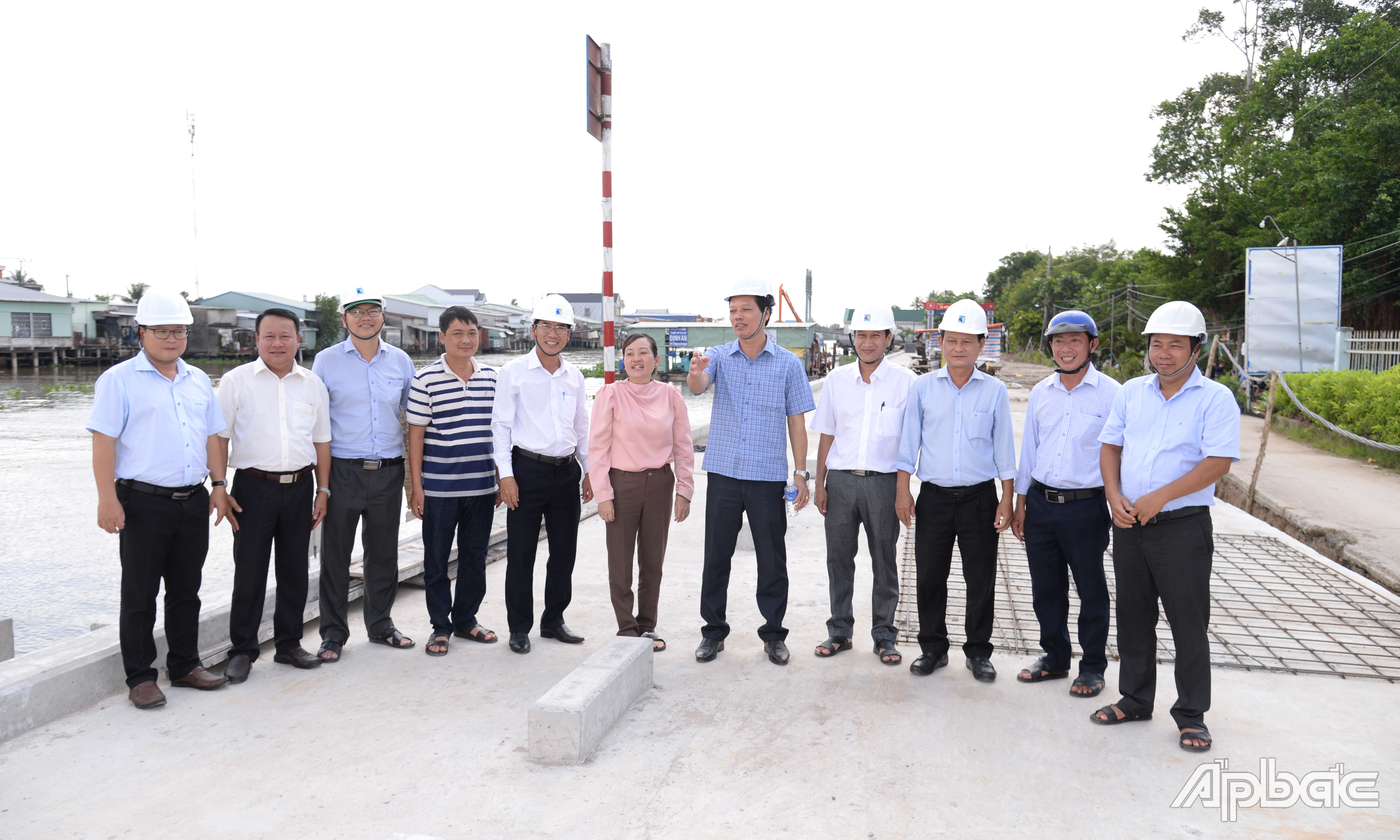 Đồng chí Nguyễn Thành Diệu kiểm tra công tác thi công tại gói thầu đoạn 5, 8.