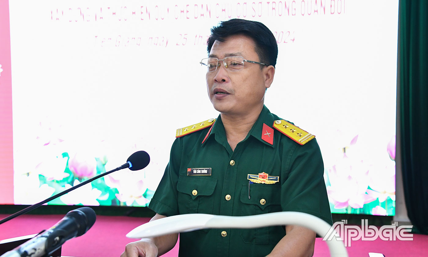 Đại biểu thảo luận tại hội nghị.