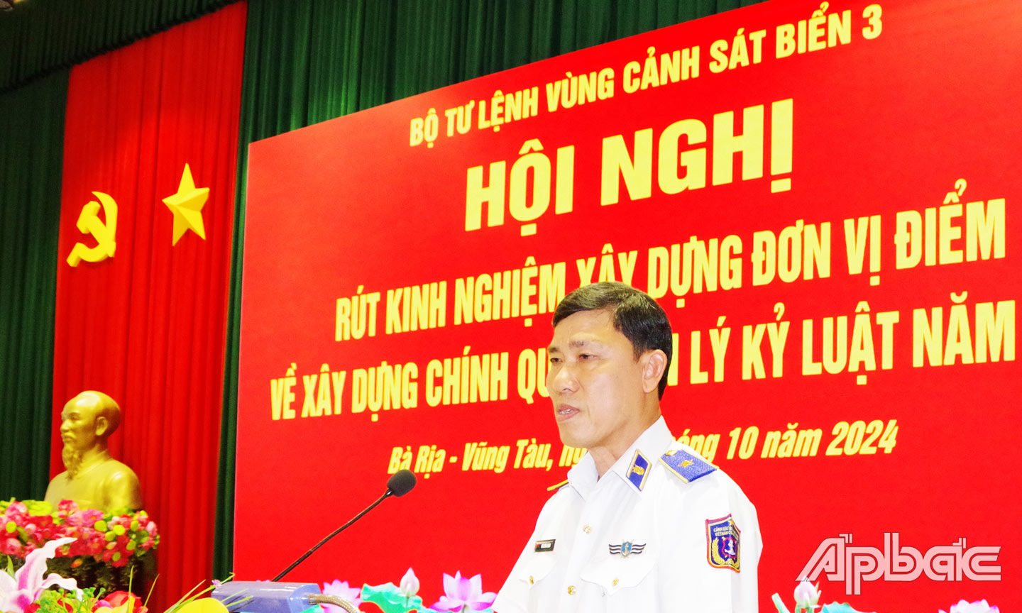 Thiếu tướng Ngô Bình Minh, Tư lệnh Vùng Cảnh sát biển 3 phát biểu kết luận Hội nghị.