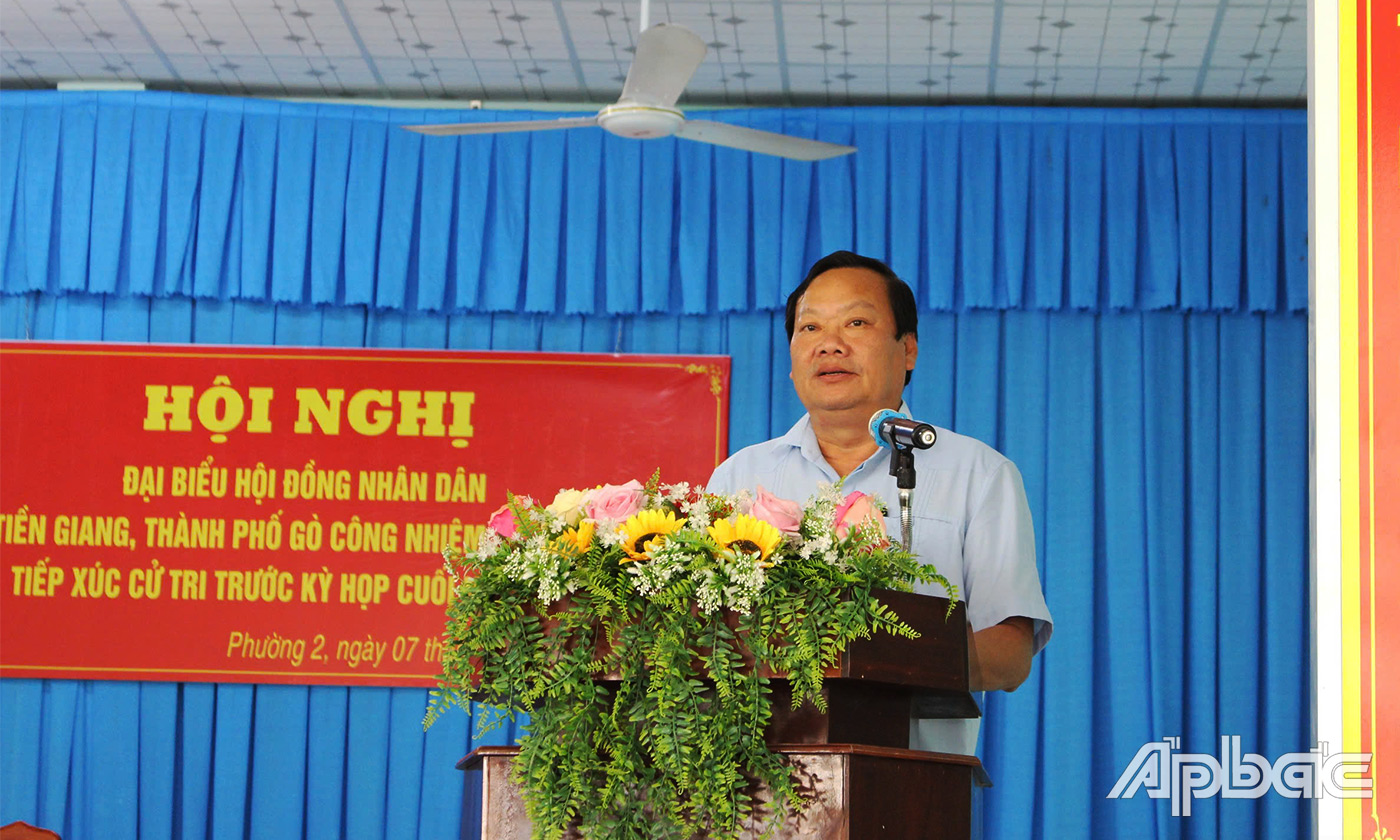 Đồng chí Nguyễn Hữu Lợi phát biểu tại buổi làm việc