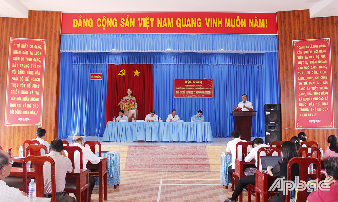 Tổ Đại biểu HĐND tỉnh, HĐND TP. Gò Công lắng nghe kiến nghị, phản ánh của cử tri.