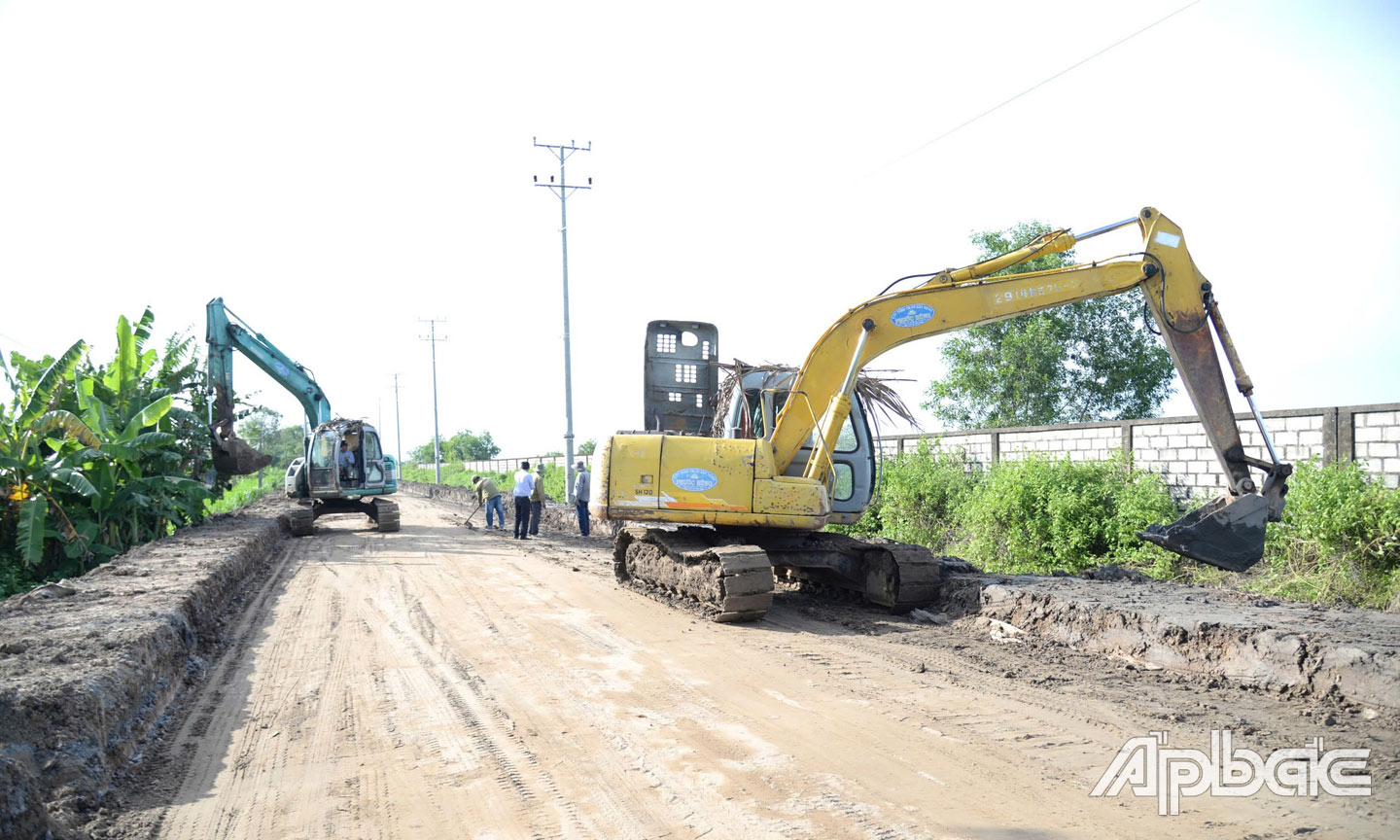  Các nhà thầu đang tập trung đẩy nhanh tiến độ Dự án.