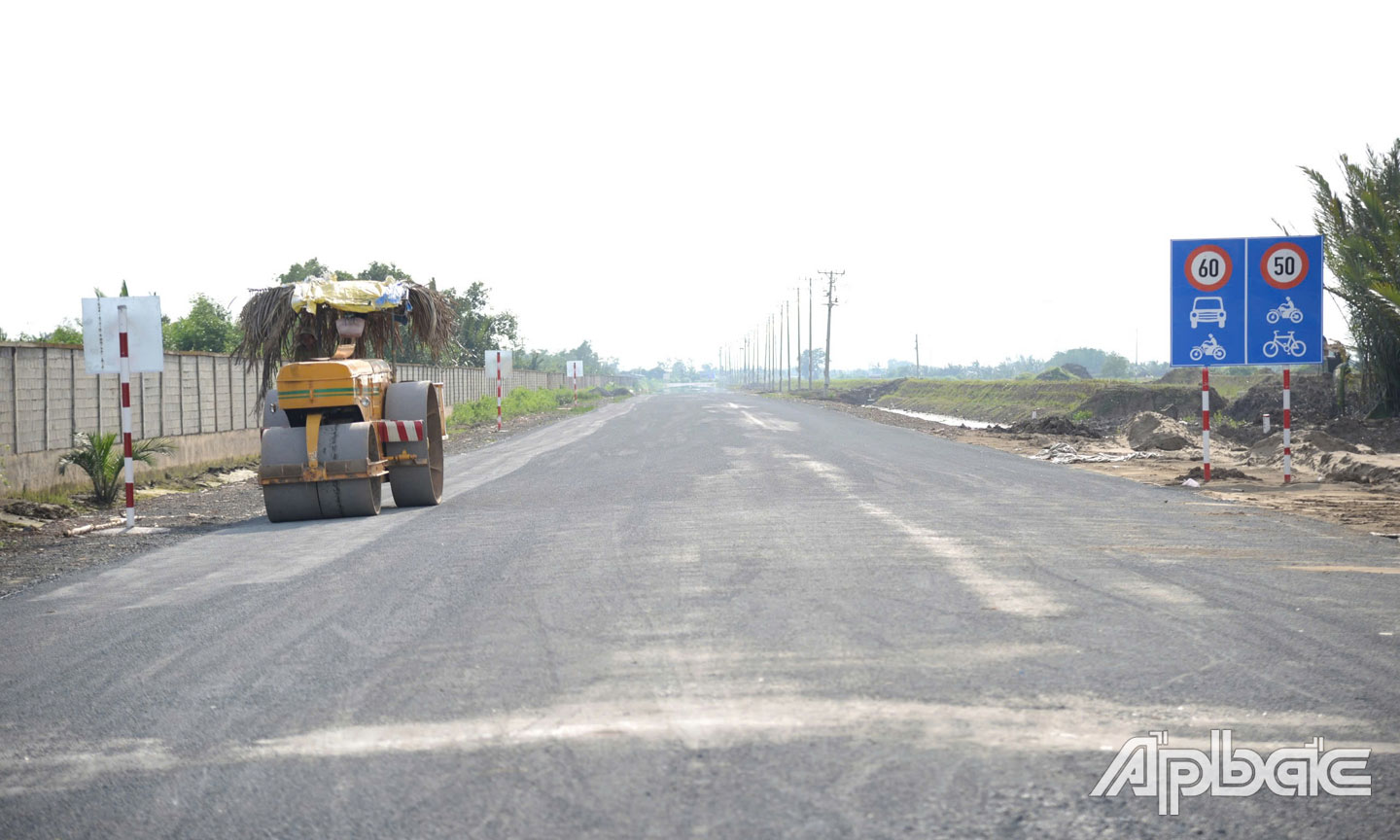 Gói thầu xây dựng đoạn từ đường tỉnh 871B đến bờ sông Soài Rạp đã nghiệm thu, đưa vào sử dụng.