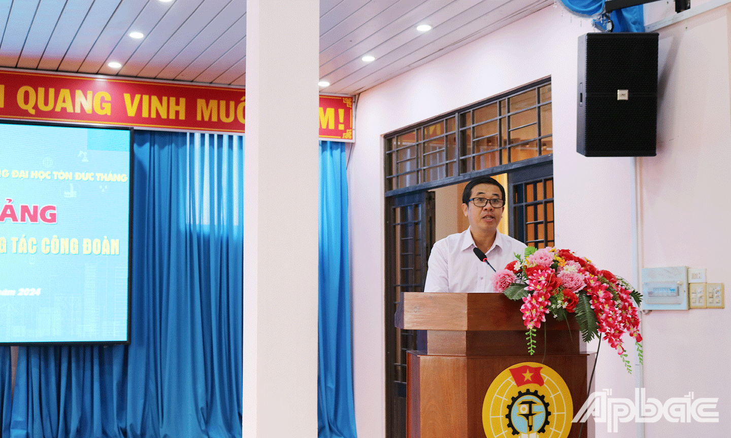 Tiến sĩ Nguyễn Đình Hoà - Trưởng Khoa Lao động và Công đoàn Trường Đại học Tôn Đức Thắng