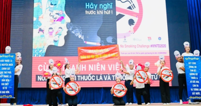 Cần có các giải pháp mạnh mẽ để ngăn chặn thanh thiếu niên hút thuốc lá, nhất là thuốc lá mới.