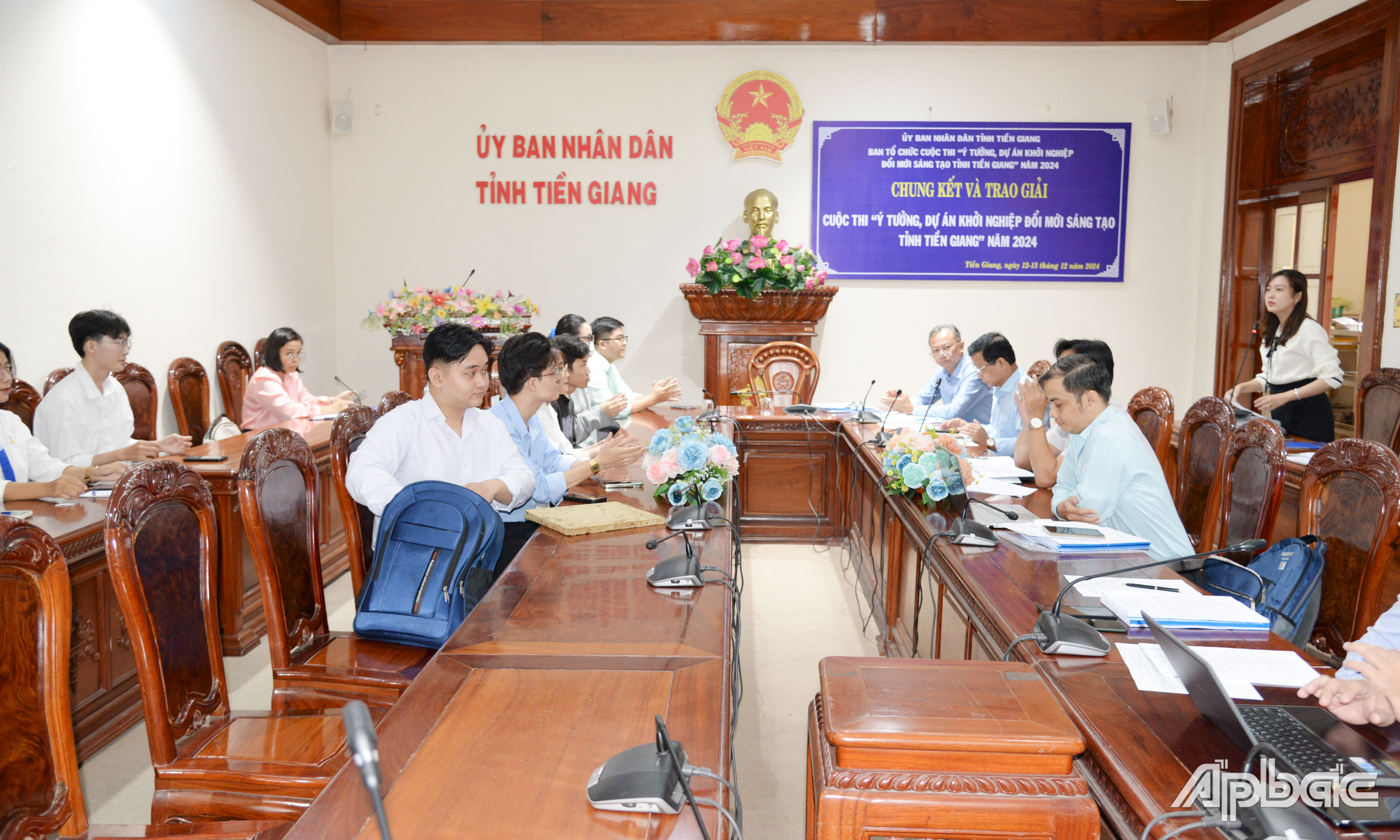 Quang cảnh vòng chung kết.