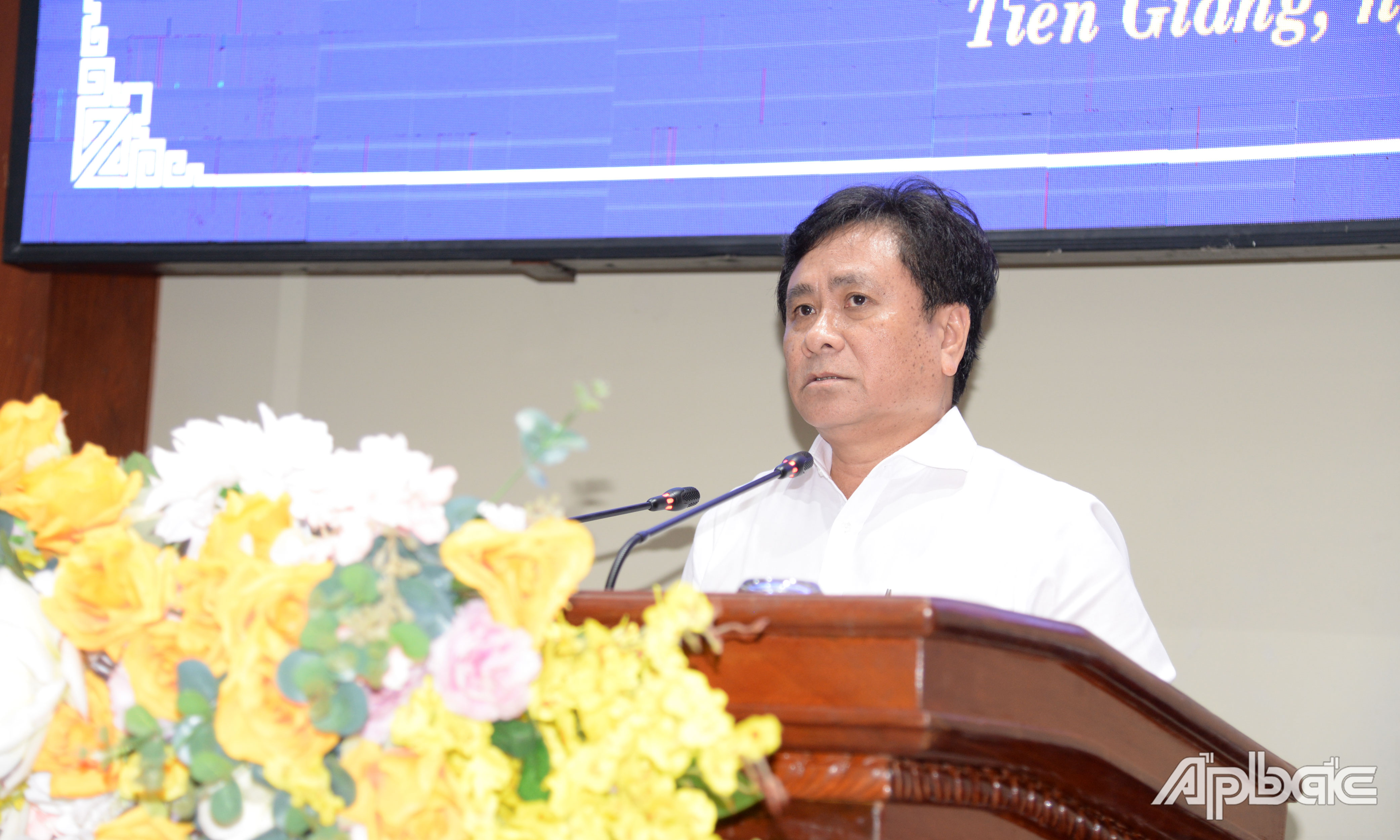 Đồng chí Trần Văn Dũng phát biểu chỉ đạo hội nghị.