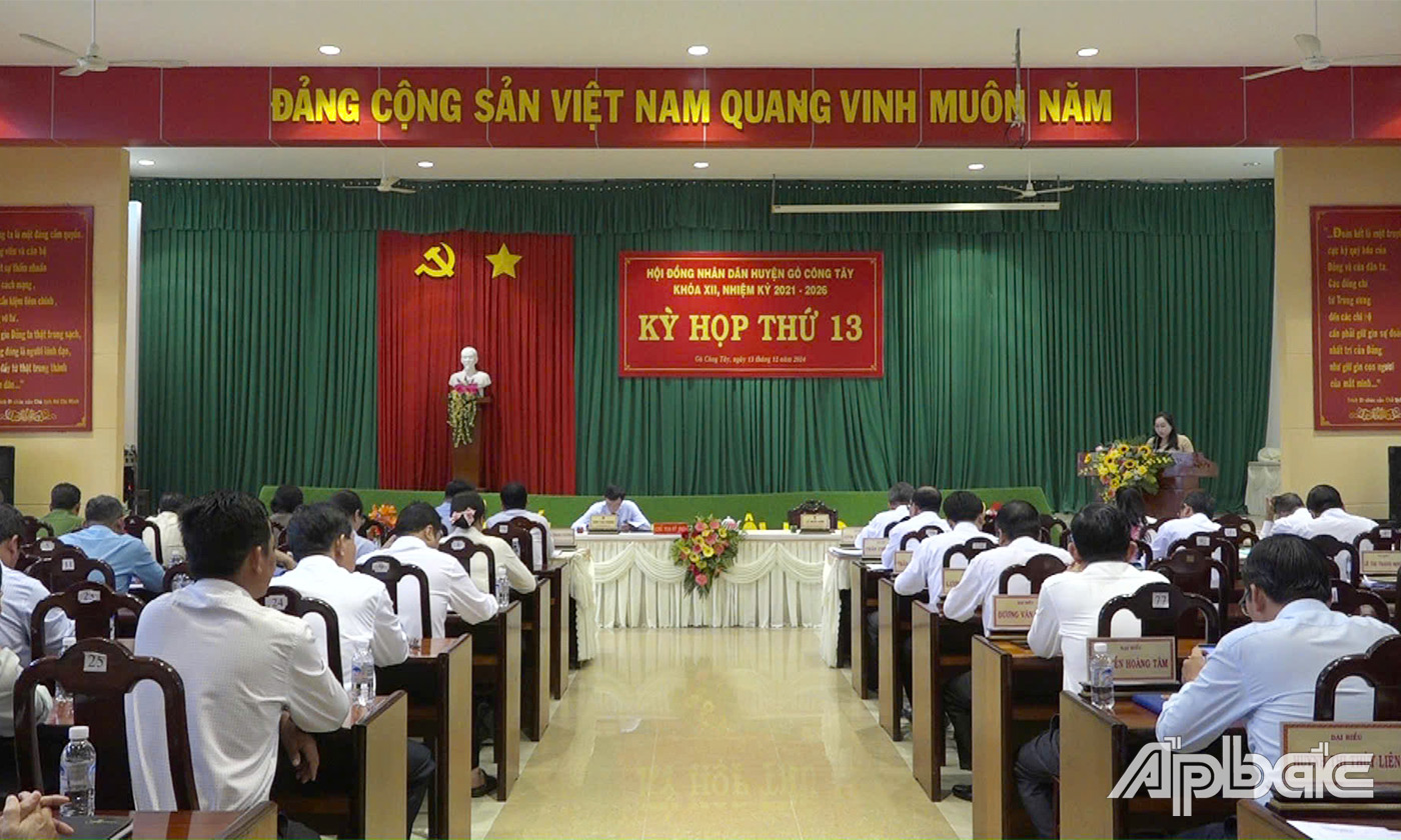 Quang cảnh Kỳ họp