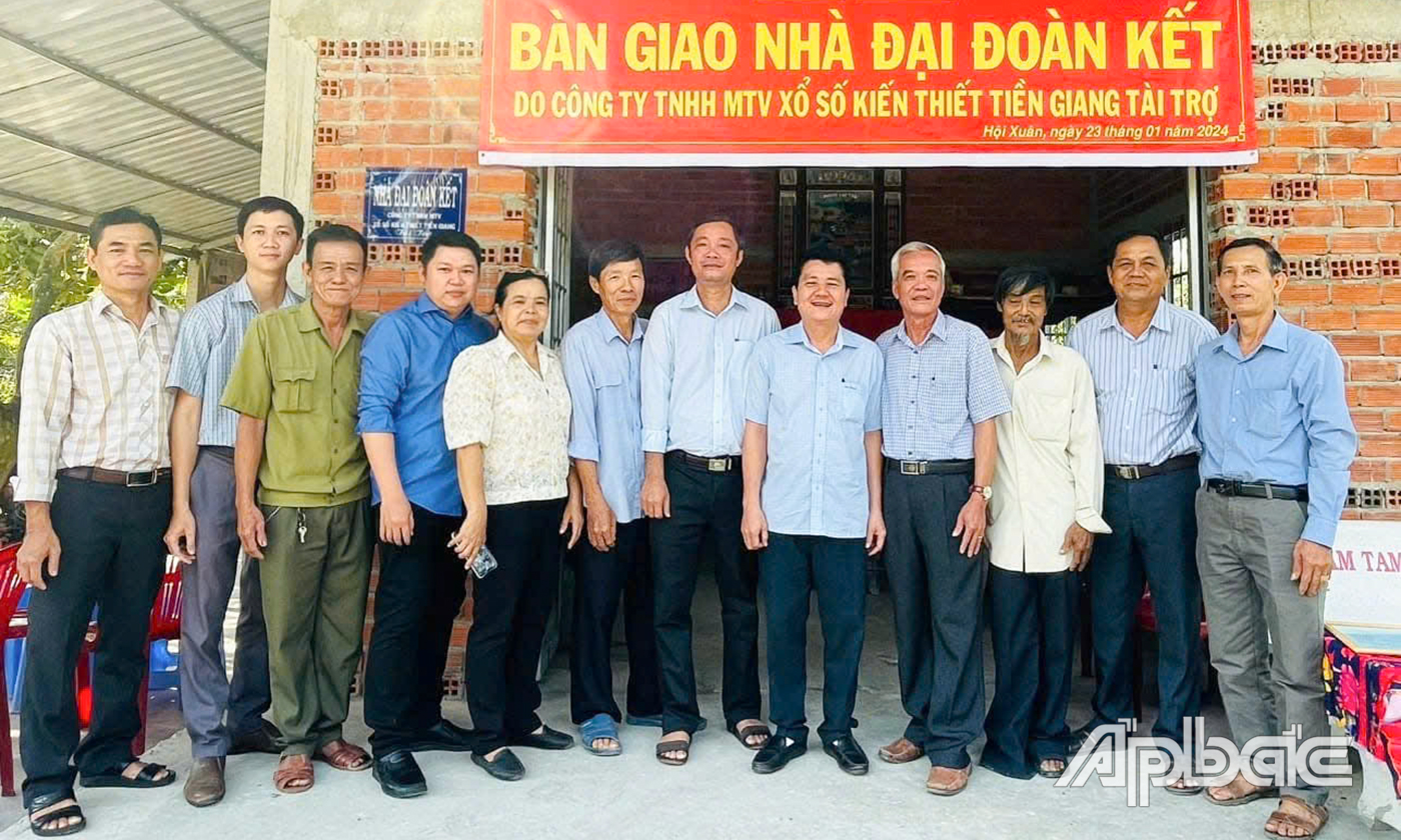 Toàn xã Hội Xuân hiện không còn hộ nghèo có nhà ở tạm bợ dột nát, đa số hộ nghèo nhà ở đạt 3 cứng