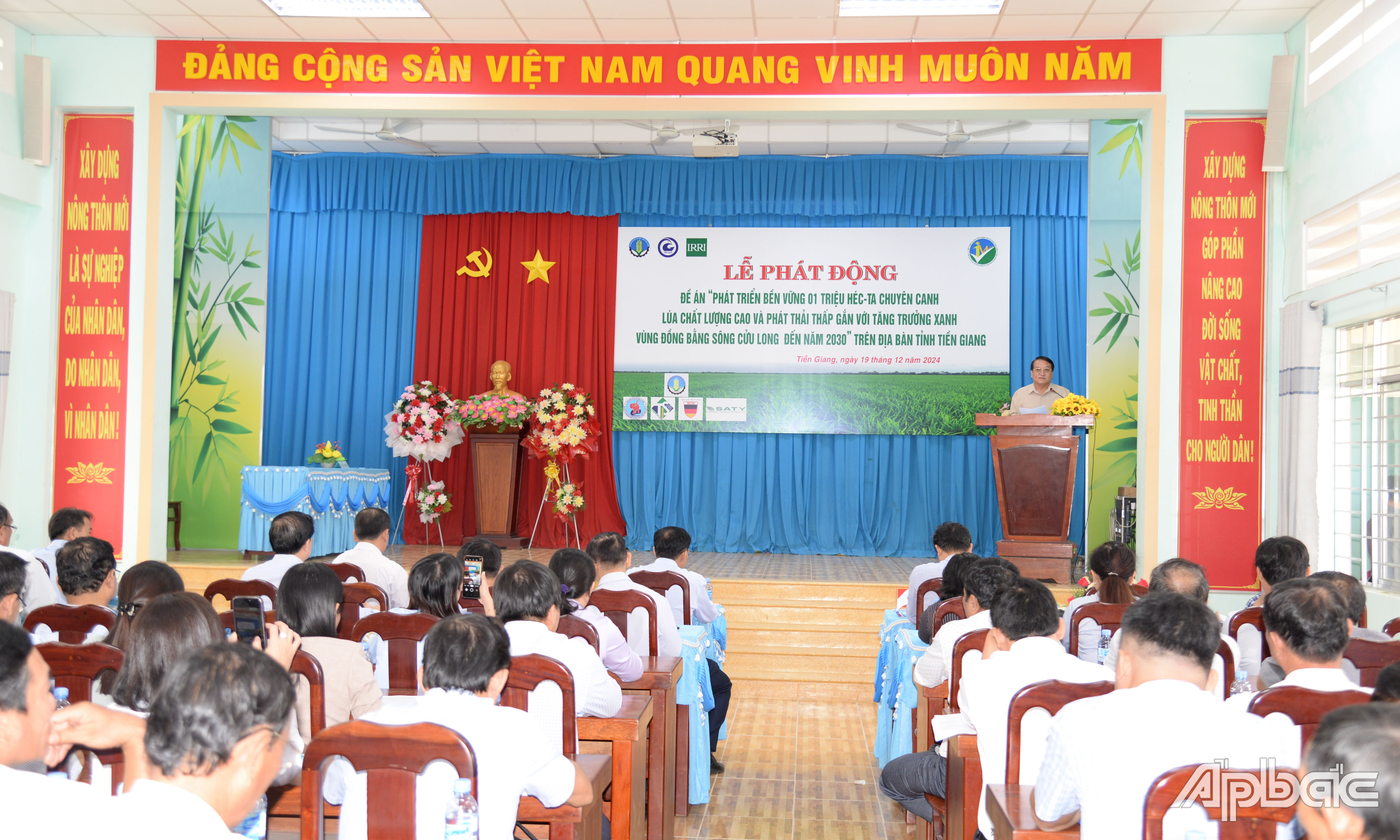 Quang cảnh Lễ phát động.