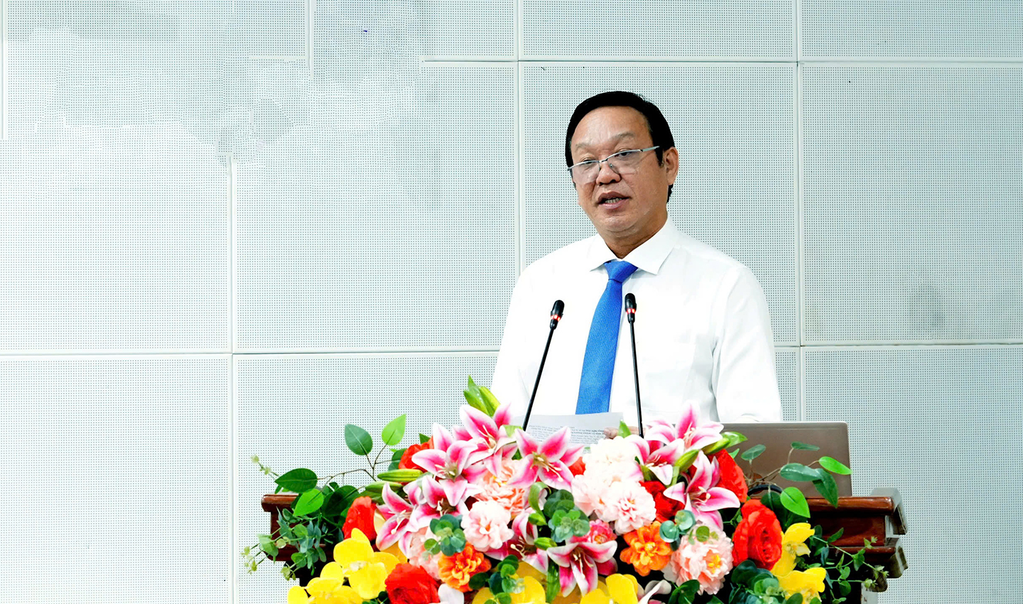Tiền sĩ Nguyễn Văn Dương, Giám đốc Sở Y tế phát biểu tại hội nghị