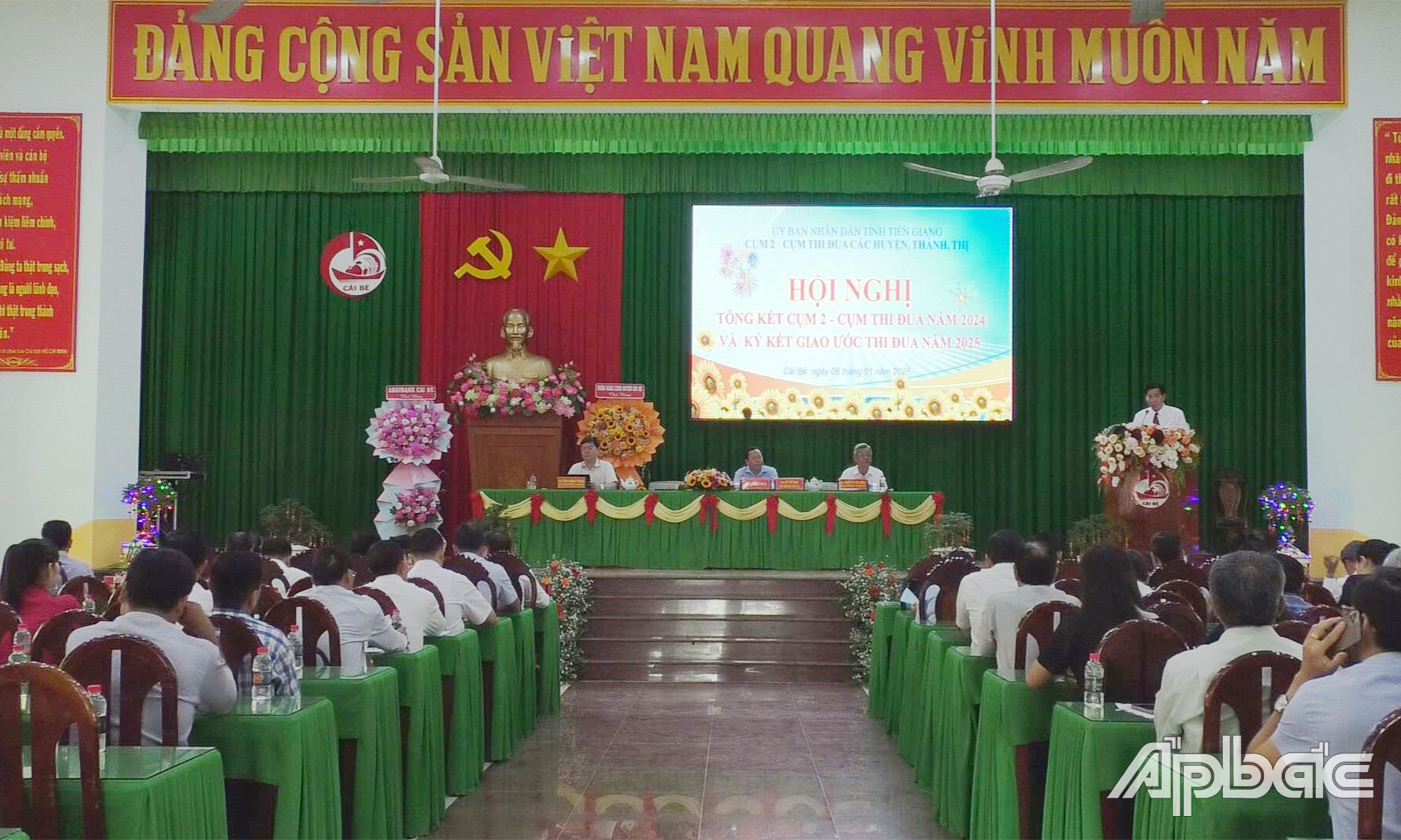 Quang cảnh hội nghị