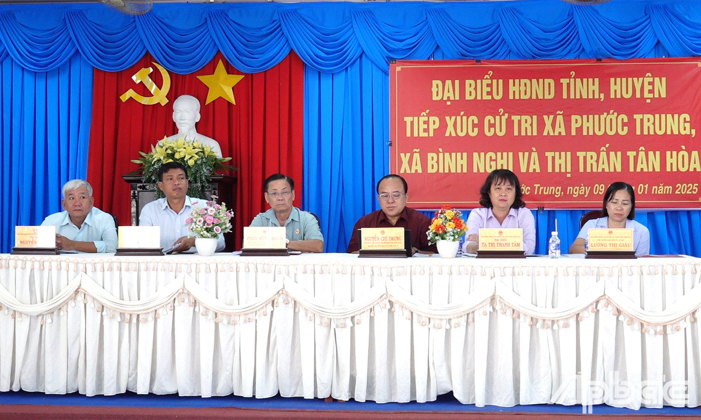 Đại biểu HĐND tỉnh, huyện tiếp xúc cử tri Phước Trung, Bình Nghị và thị trấn Tân Hòa