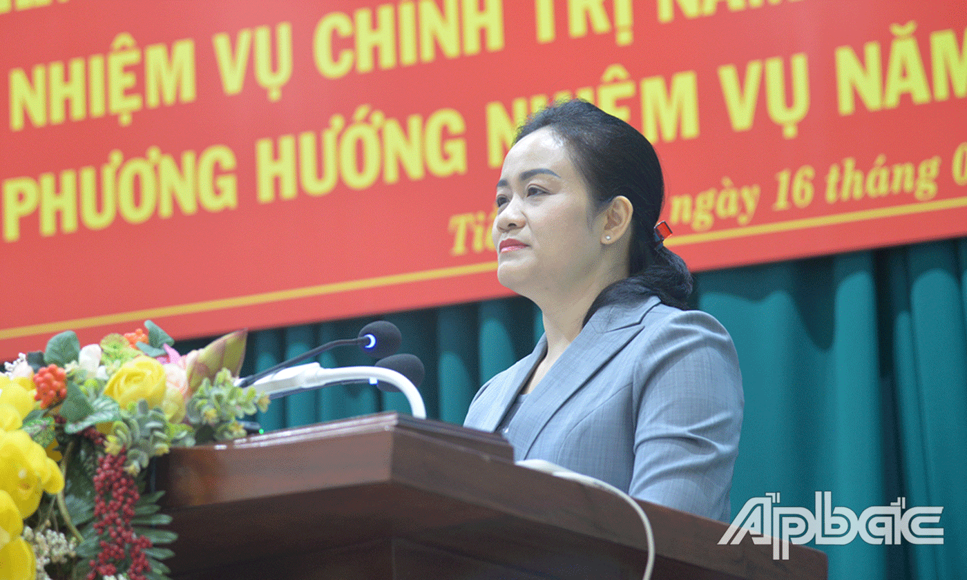 Đồng chí Nguyễn Hải Trâm phát biểu chỉ đạo hội nghị.